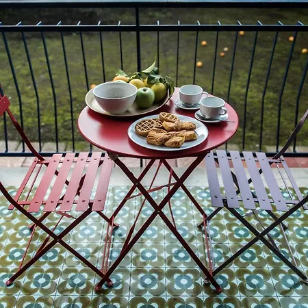 ゲストハウス Les 5*